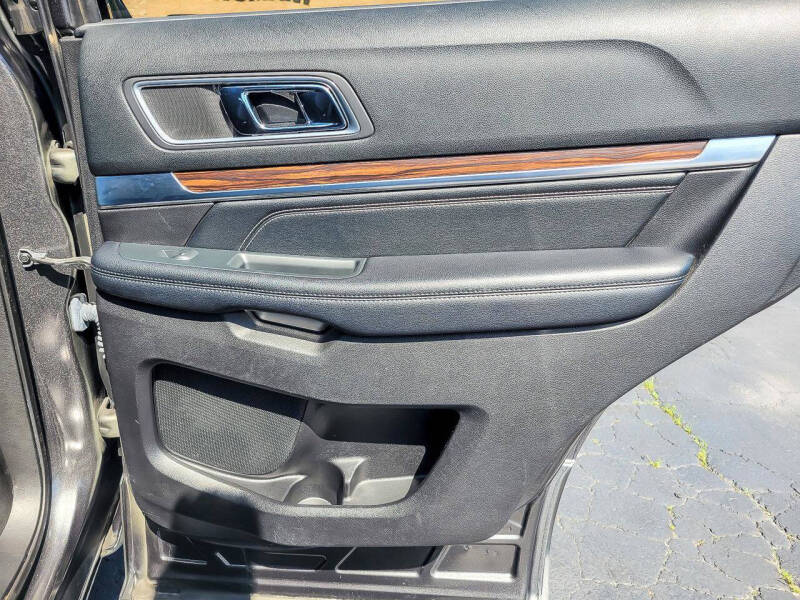 2017 Ford Explorer Limited