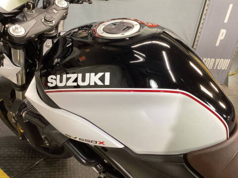 2019 Suzuki SV650X ABS