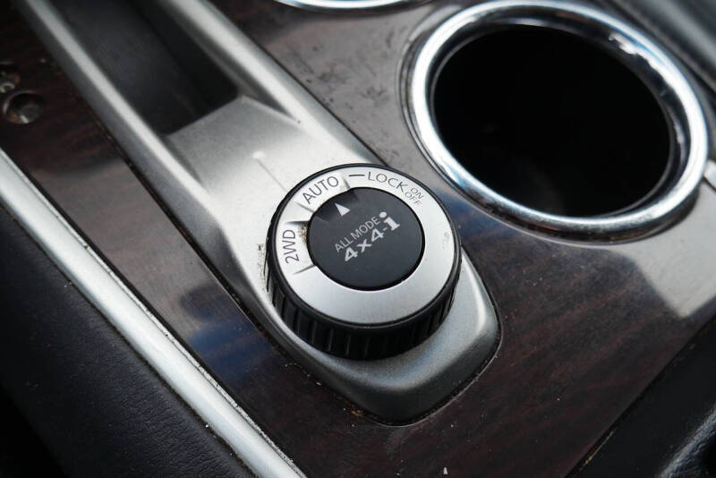 2014 Nissan Pathfinder SL