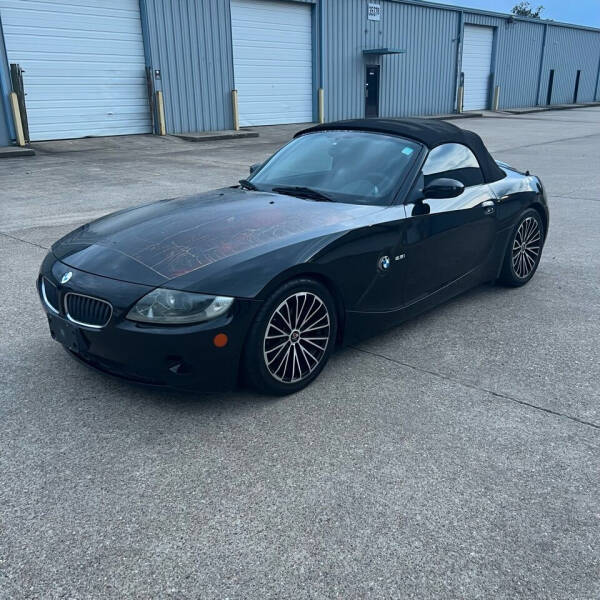 2005 BMW Z4 for sale at Humble Like New Auto in Humble TX