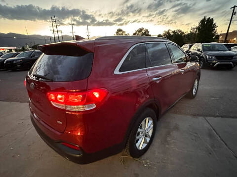 2016 Kia Sorento LX