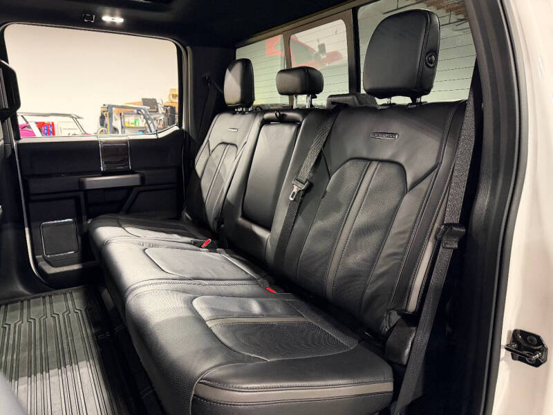 2017 Ford F-350 Super Duty Platinum