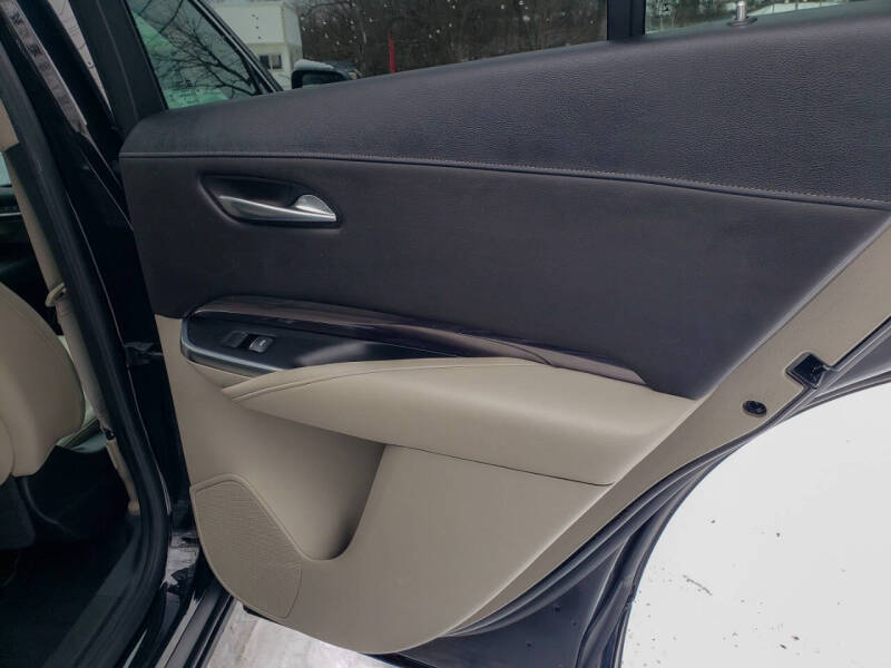 2021 Cadillac XT4 Luxury