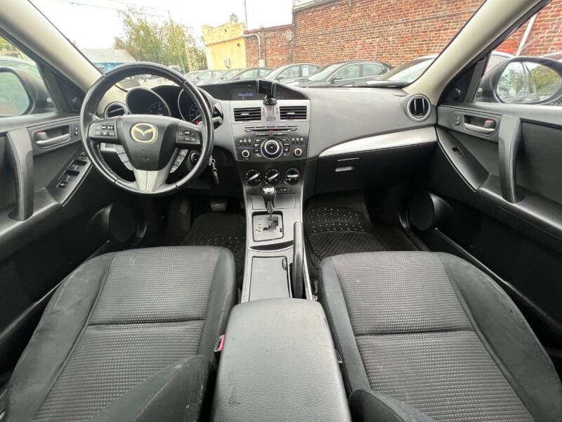 2012 Mazda MAZDA3 i Touring