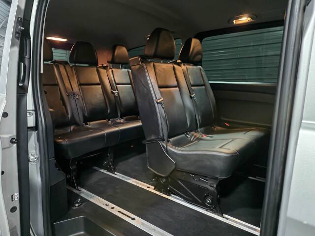 2016 Mercedes-Benz Metris Passenger