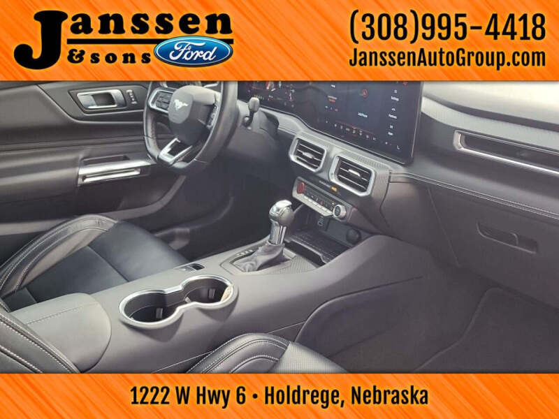 2024 Ford Mustang EcoBoost Premium