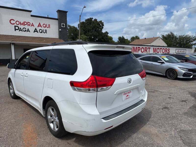 2014 Toyota Sienna