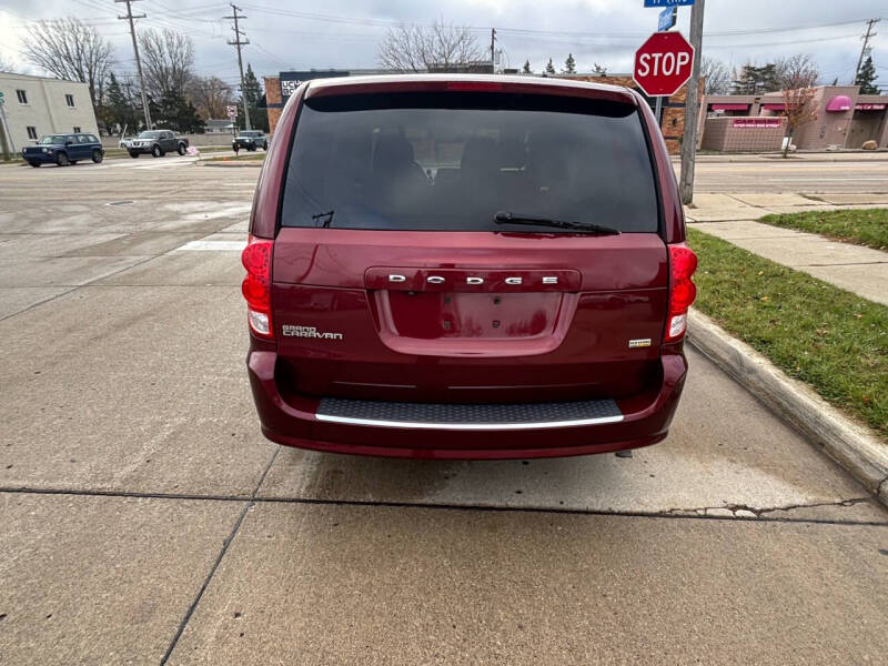 2018 Dodge Grand Caravan SE photo 11