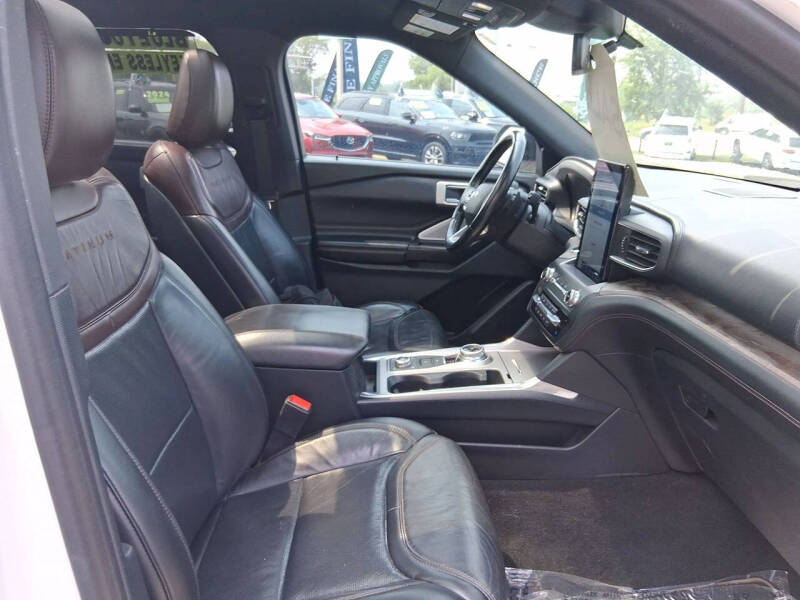 2020 Ford Explorer Platinum