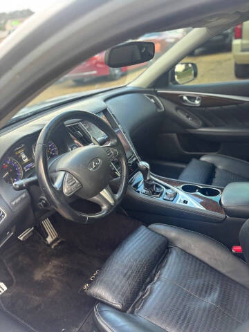 2015 Infiniti Q50 Sport