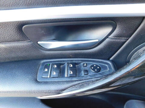 2017 BMW 3 Series 330e iPerformance