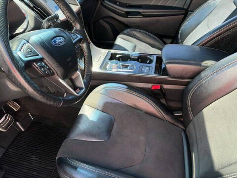 2020 Ford Edge ST