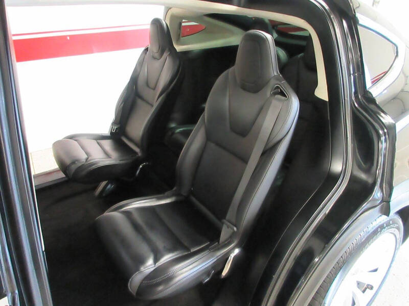 2017 Tesla Model X 75D