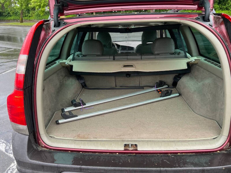 2004 Volvo XC70