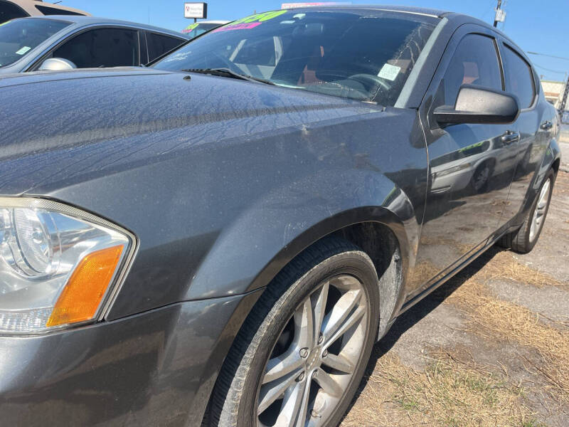 2013 Dodge Avenger SE
