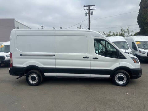 2023 Ford Transit 250