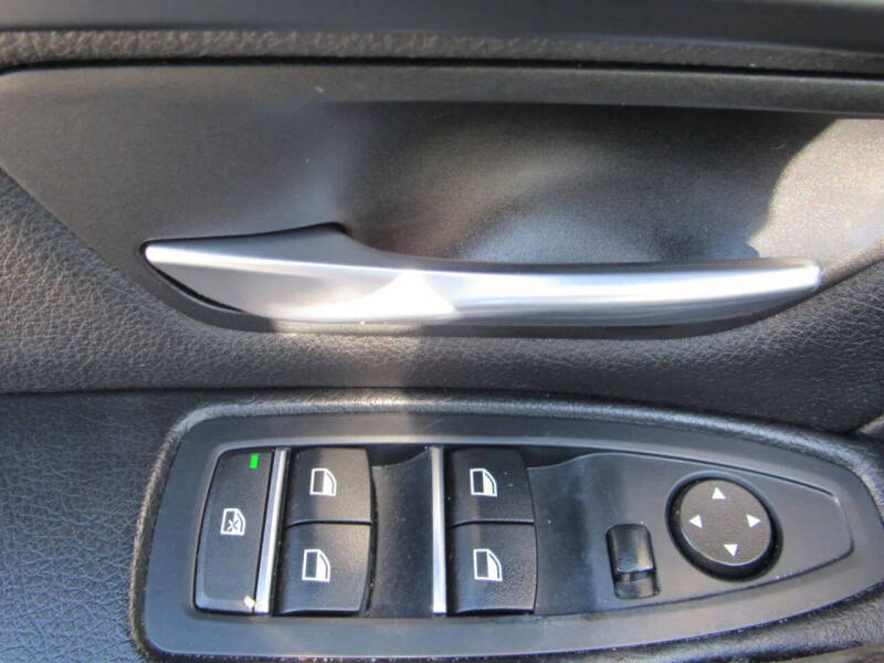 2017 BMW 3 Series 320i xDrive