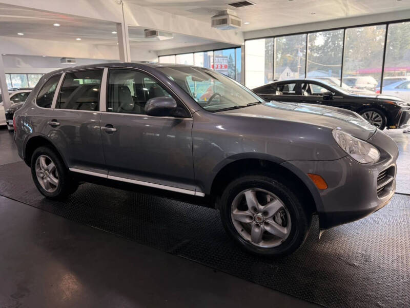 2004 Porsche Cayenne S