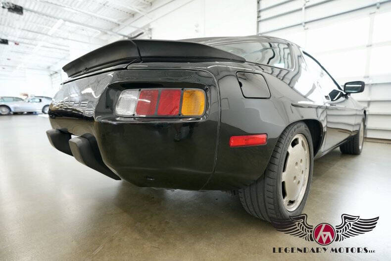 1984 Porsche 928 S
