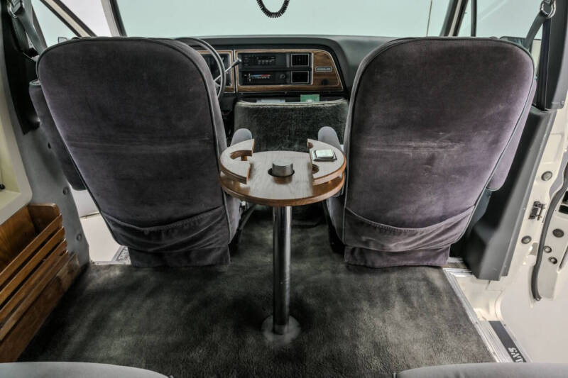 1990 Ford E-Series E-150
