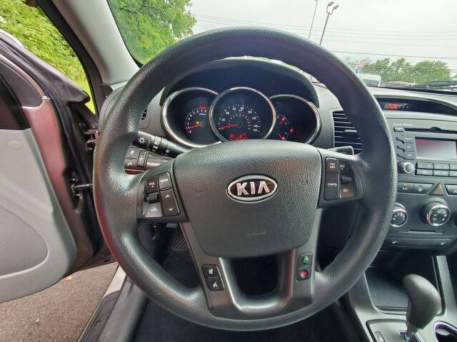 2012 Kia Sorento LX