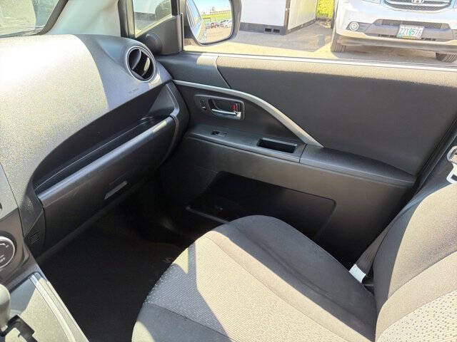 2012 Mazda MAZDA5 Sport