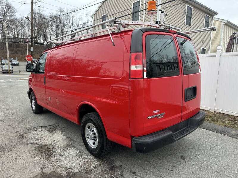 2016 Chevrolet Express 2500