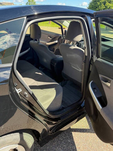 2015 Toyota Prius Four