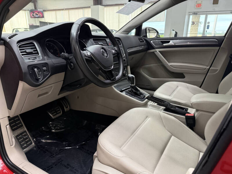 2017 Volkswagen Golf Alltrack