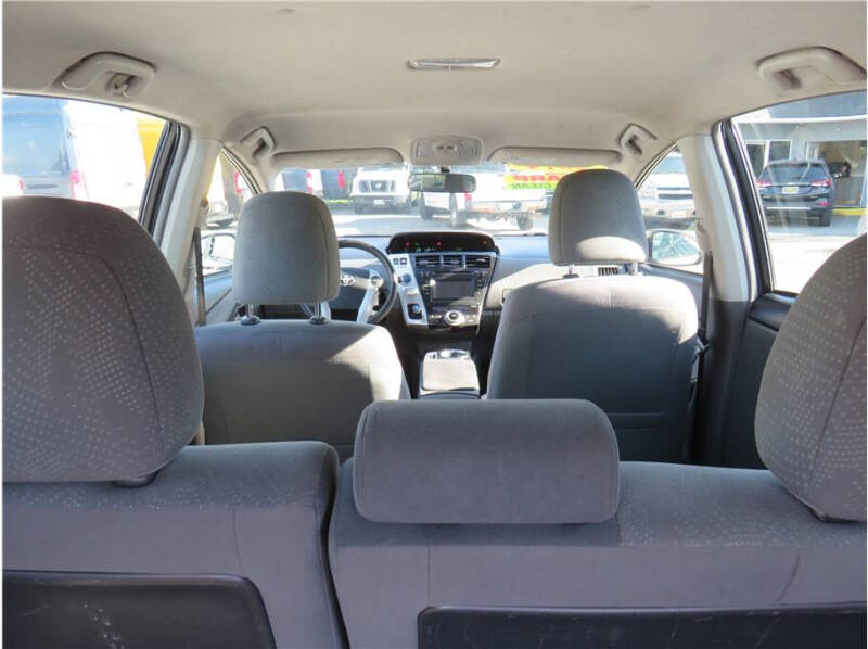 2014 Toyota Prius v