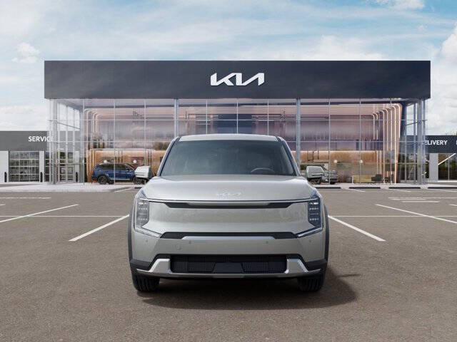 2026 Kia EV9 Light Long Range