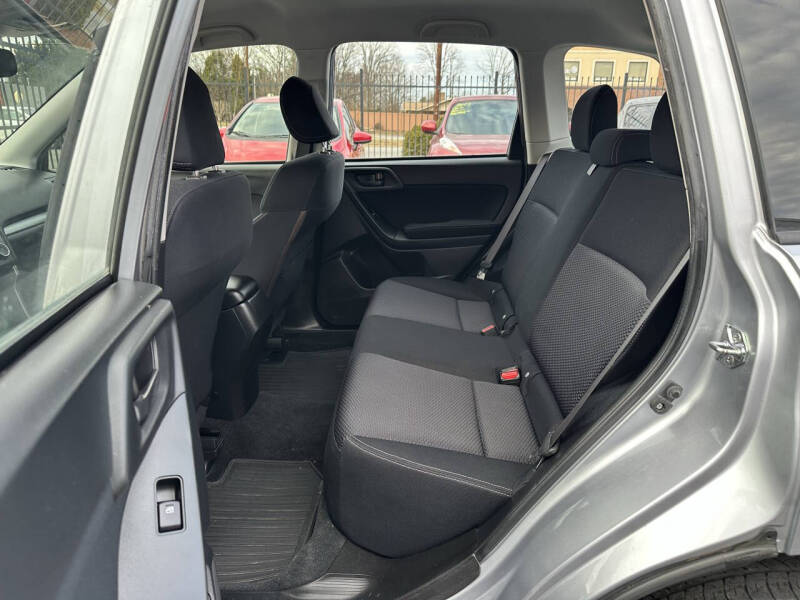 2014 Subaru Forester 2.5i