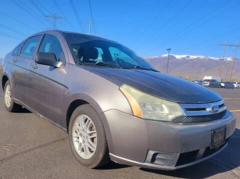 2011 Ford Focus for sale at BELOW BOOK AUTO SALES in Idaho Falls ID