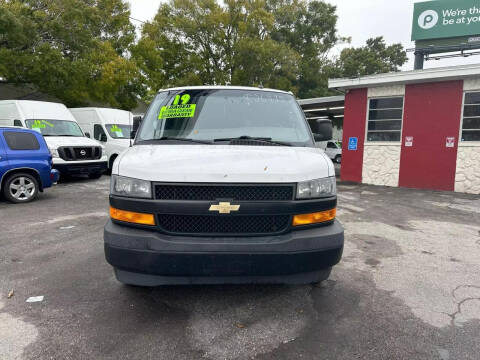 2019 Chevrolet Express 2500
