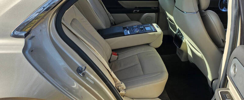 2017 Lincoln Continental Reserve