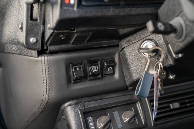 1995 Land Rover Defender 20