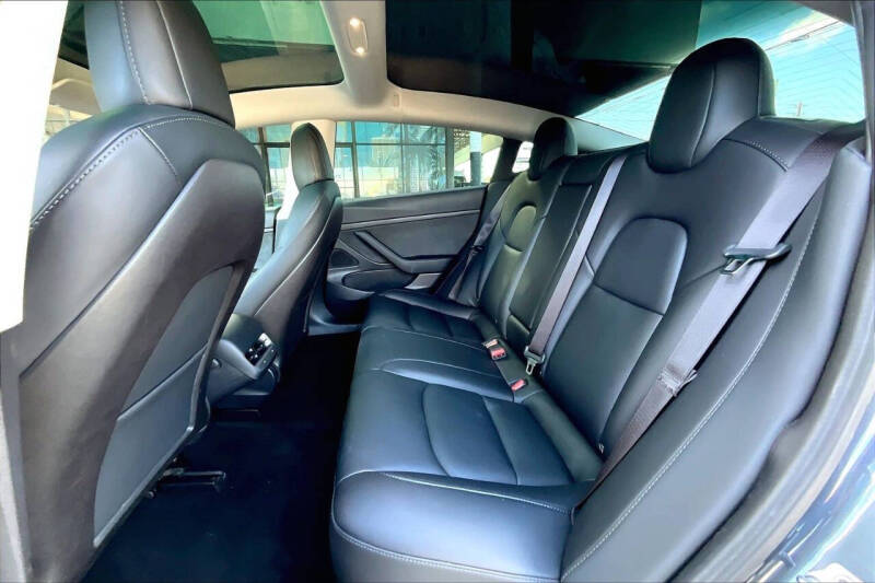 2020 Tesla Model 3 Standard Range Plus