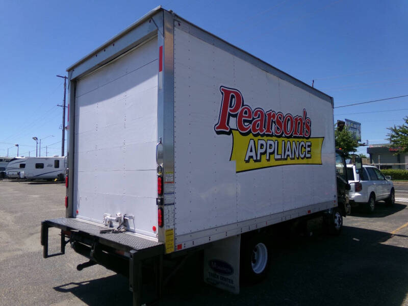 2020 Isuzu NPR