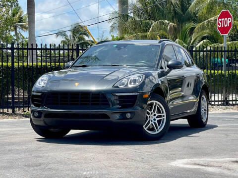 2017 Porsche Macan for sale at AUTO BURGOS in Hollywood FL