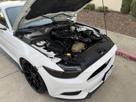 2016 Ford Mustang V6