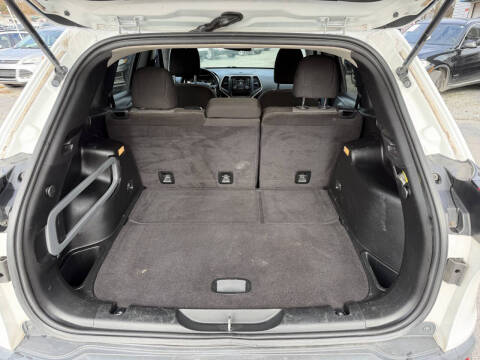 2017 Jeep Cherokee Sport Altitude