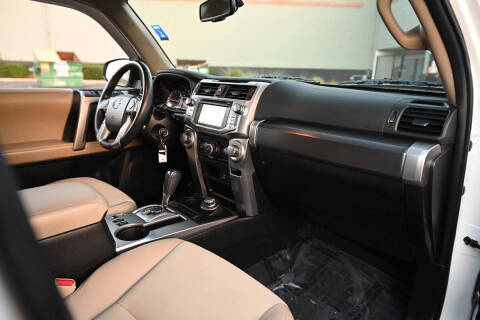 2016 Toyota 4Runner SR5 Premium