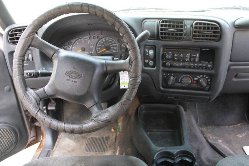 2000 Chevrolet Blazer LS