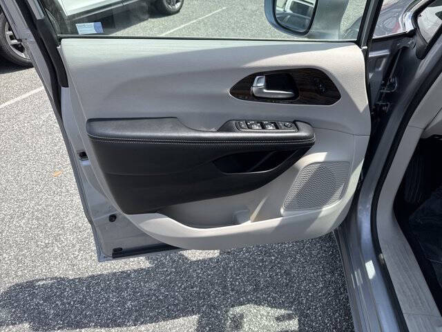 2021 Chrysler Pacifica Limited
