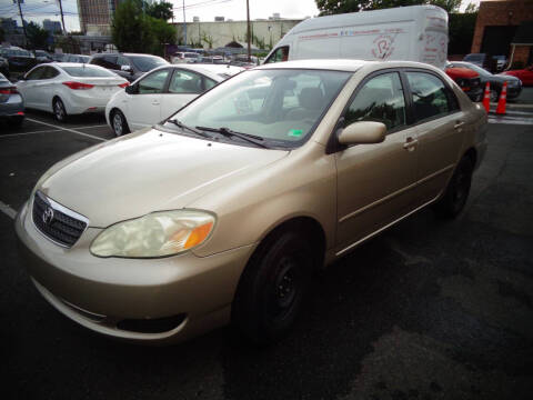 2005 Toyota Corolla LE
