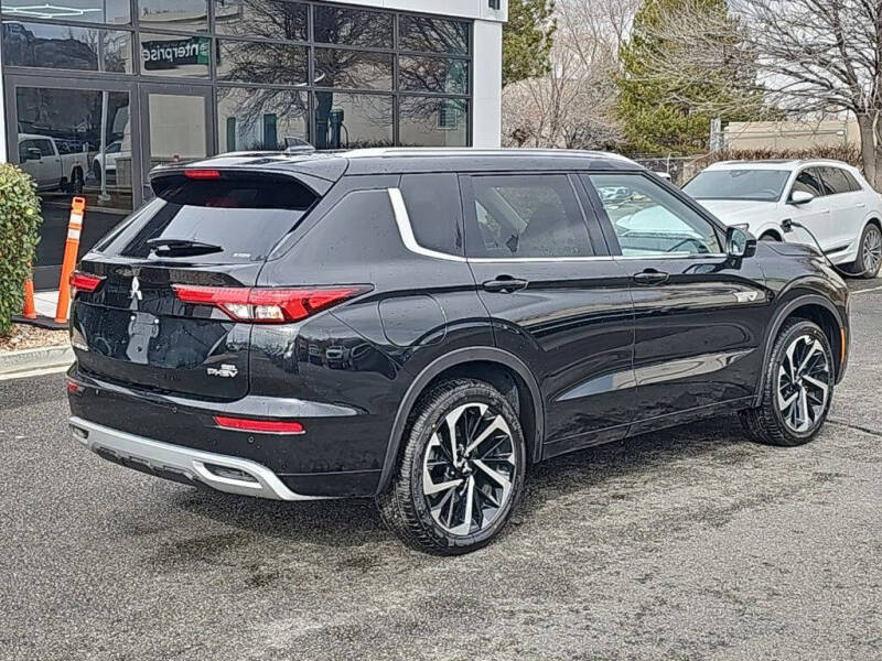 2025 Mitsubishi Outlander PHEV SEL