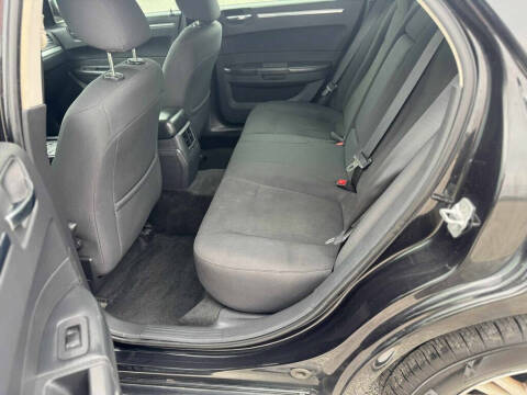 2010 Chrysler 300 Touring Plus