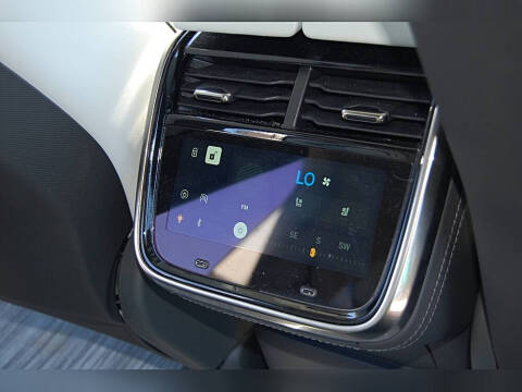 2023 Rivian R1S Adventure