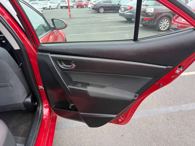 2017 Toyota Corolla SE