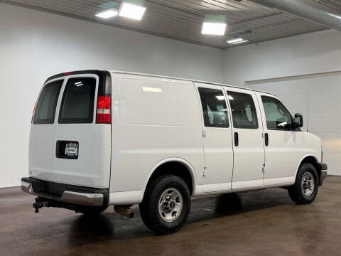 2017 GMC Savana 2500